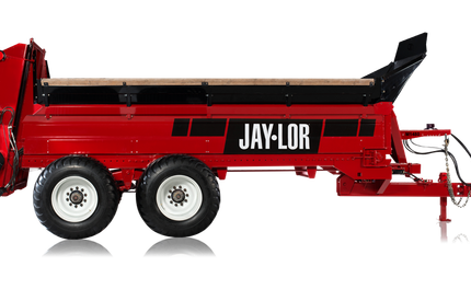 M1480 Manure spreader  Image