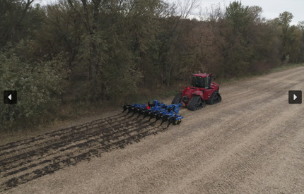 2500 In-Row Ripper Image
