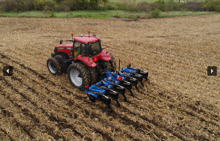 2500 In-Row Ripper Image