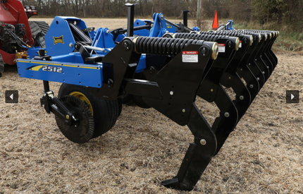 2500 In-Row Ripper Image