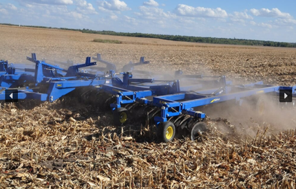 6200 Tandem Disc Harrow - Landoll  Image