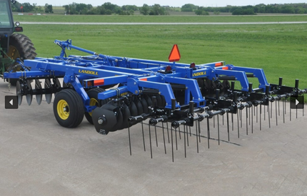 6200 Tandem Disc Harrow - Landoll  Image