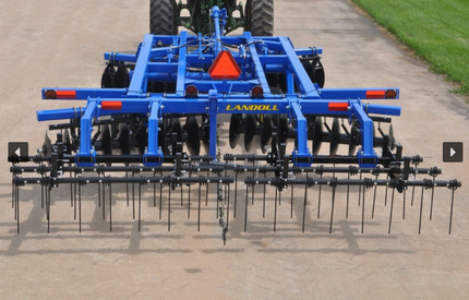 6200 Tandem Disc Harrow - Landoll  Image