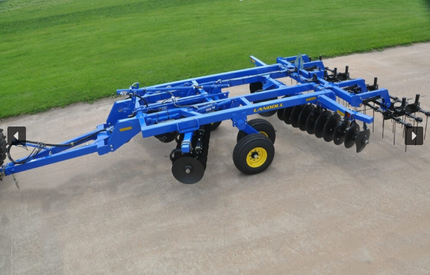 6200 Tandem Disc Harrow - Landoll  Image