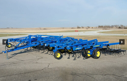 9600 Series Field Cultivator - Landoll  Image