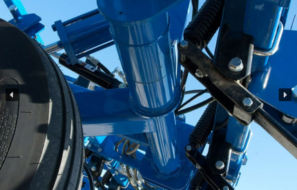 9600 Series Field Cultivator - Landoll  Image