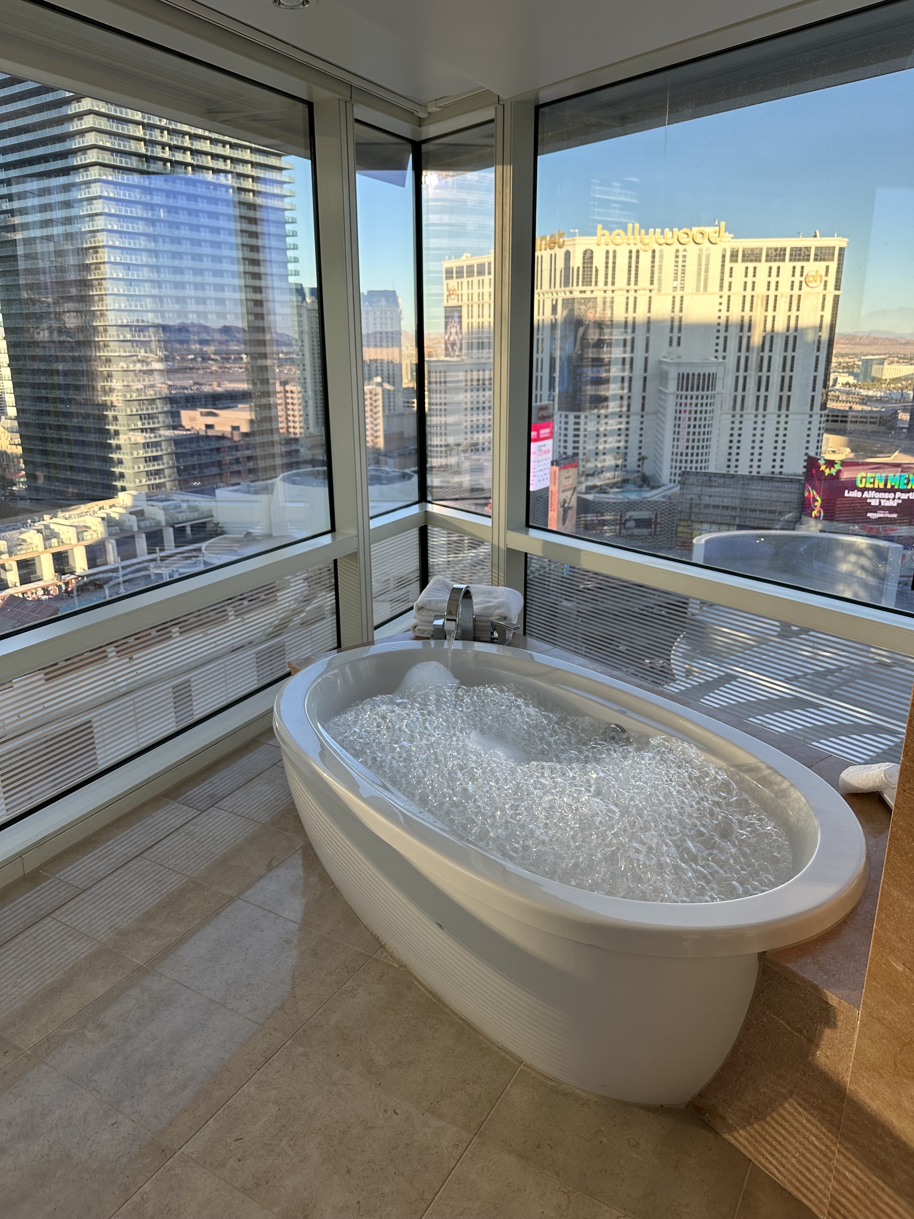 Aria Sky Suites Tub