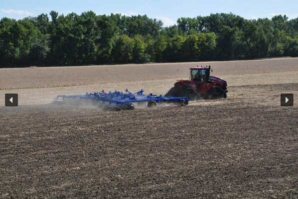 6200 Tandem Disc Harrow - Landoll  Image